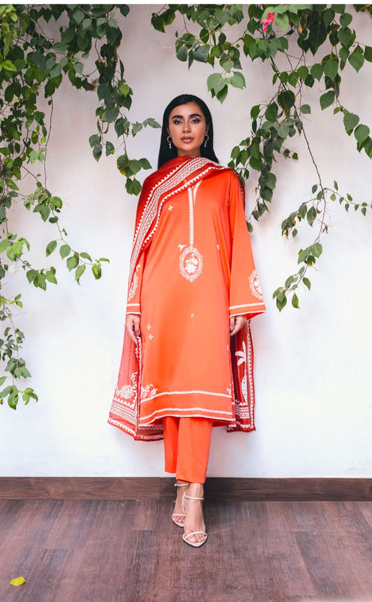 Antara : ORANGE ELEGANCE